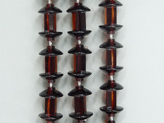 Perle_marron_translucide_diapo_large