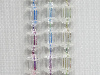 Perle_multicolor_translucide_diapo_large