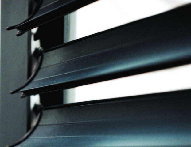 Volet roulant &agrave; lames orientables H&eacute;liovol